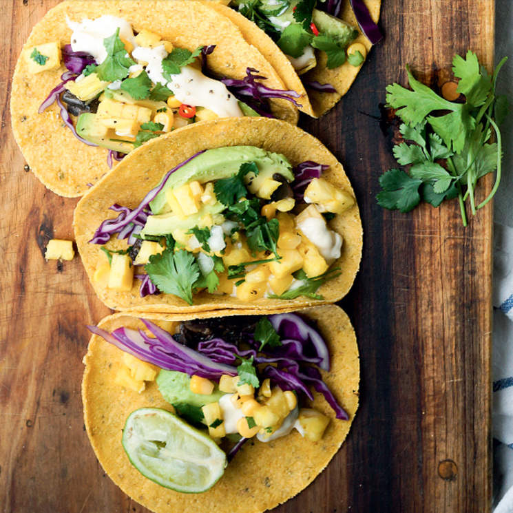 Tacos De Aguacate Maíz Y Queso