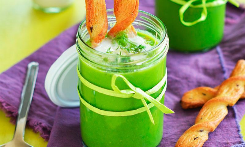 Crema fría de guisantes a la menta