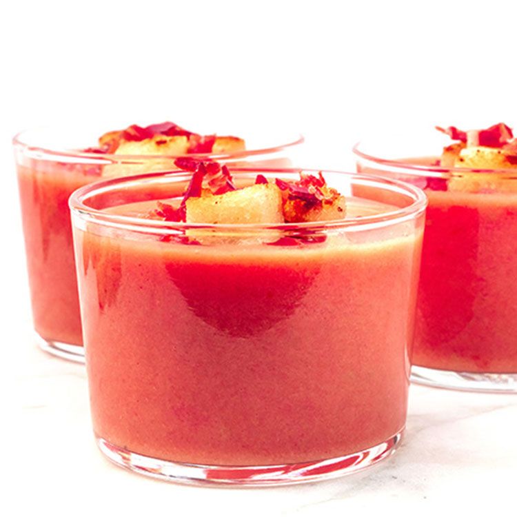 Salmorejo de frutas rojas Salmorejo de frutas rojas