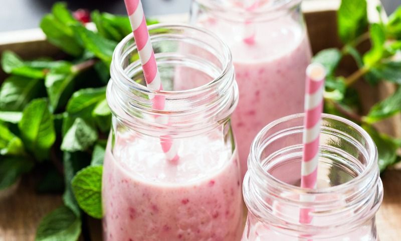 'Smoothie' de fresas y granada