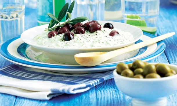 'Tzatziki' con aceitunas 'Tzatziki' con aceitunas