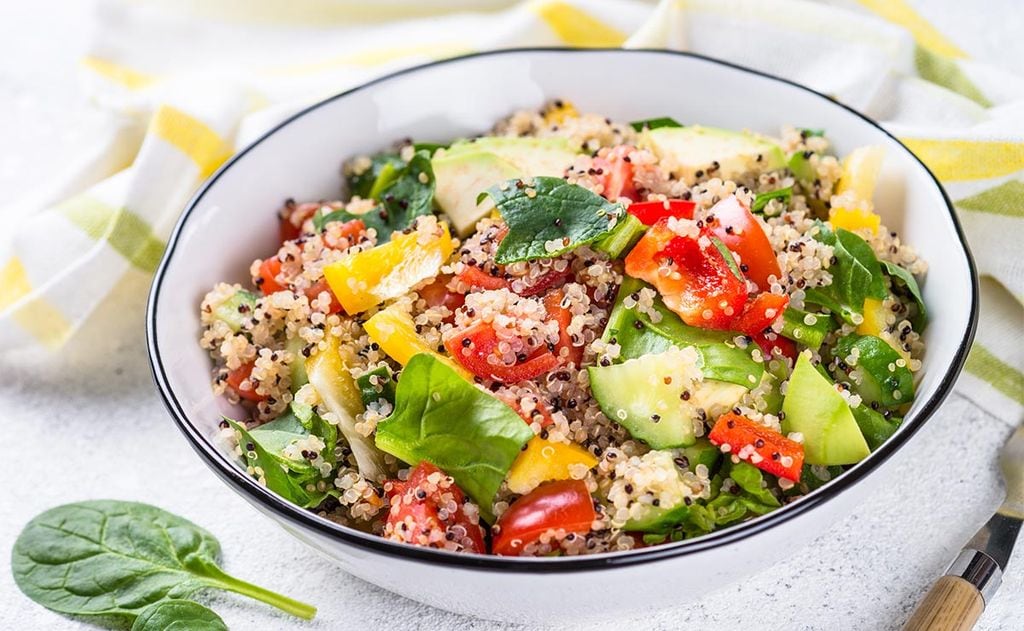 Ensalada de quinoa con verduras