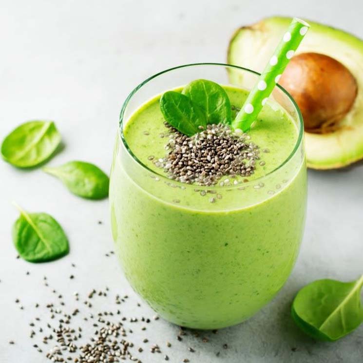 Smoothie&#39; cremoso de aguacate y miel