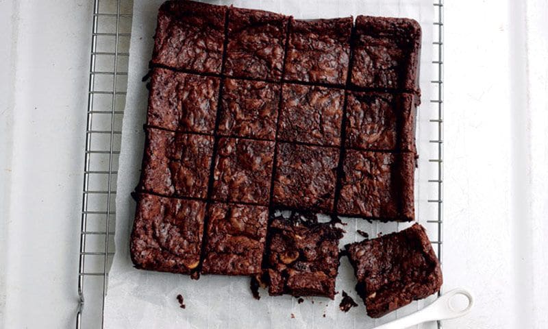 'Brownies' con dulce de leche y sal