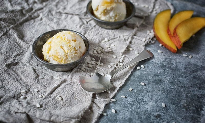 Helado de mango y arroz con leche