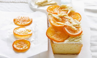 'Cheesecake' de naranja con cobertura de chocolate blanco