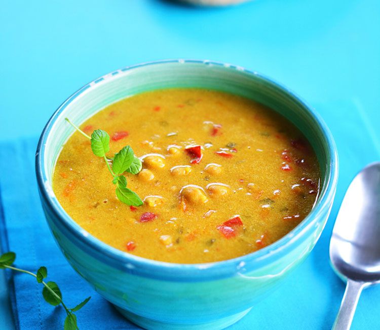 Sopa de garbanzos al curry Sopa de garbanzos al curry