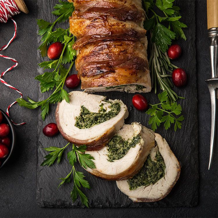 Pechuga de pavo rellena de espinacas y queso de cabra Pechuga de pavo rellena de espinacas y queso de cabra
