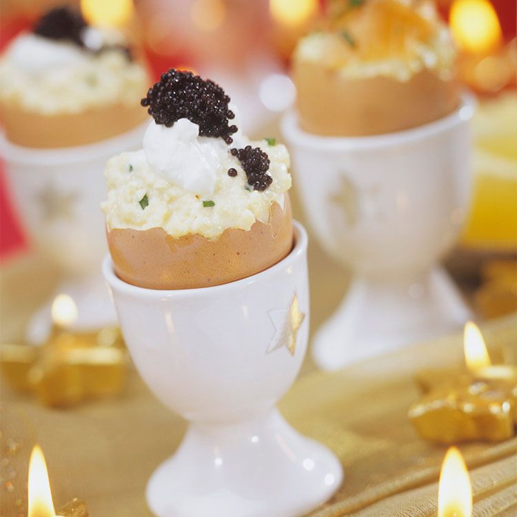 Huevos revueltos con 'crême fraîche' y caviar Huevos revueltos con 'crême fraîche' y caviar