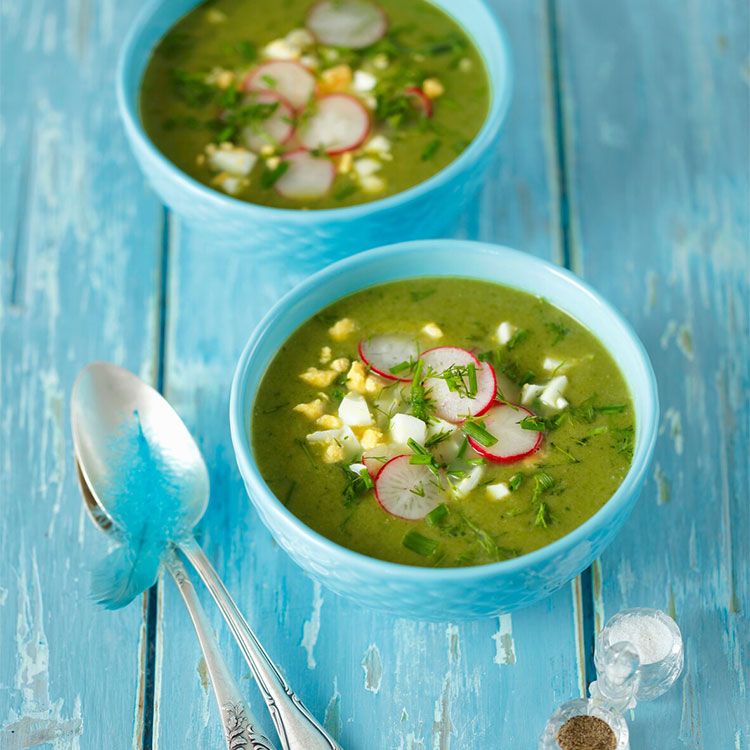 Sopa de espinacas con rabanitos y huevo Sopa de espinacas con rabanitos y huevo