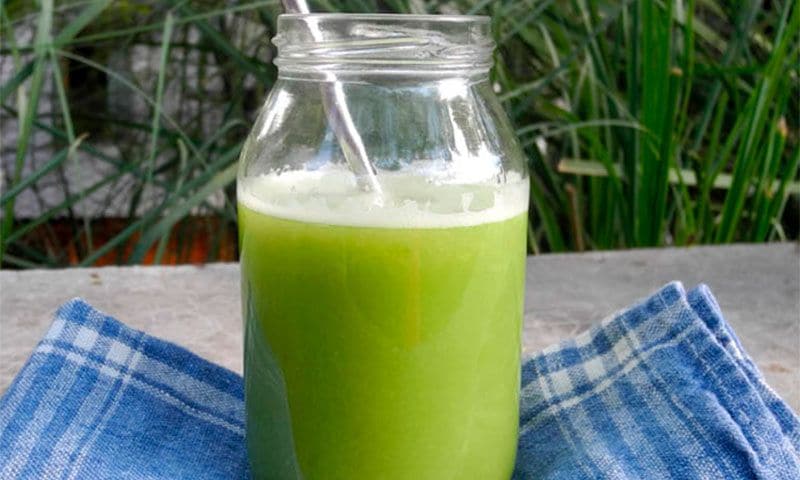'Smoothie' verde con espirulina