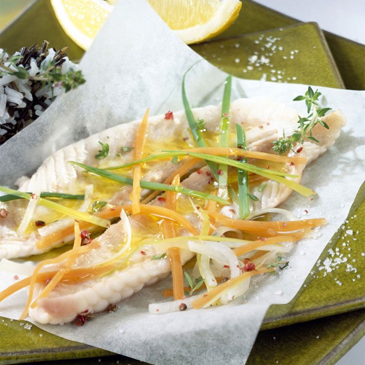 Lenguado en papillote con verduritas Lenguado en papillote con verduritas