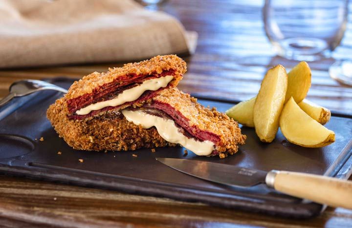 Cachopo de pastrami Cachopo de pastrami