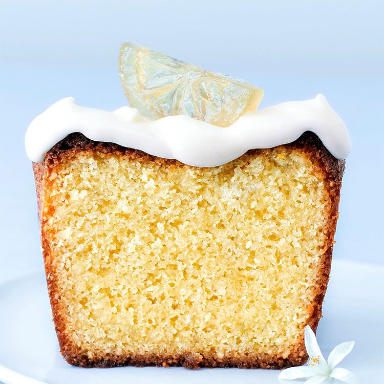 Bizcocho de limón con cobertura de 'frosting' Bizcocho de limón con cobertura de 'frosting'