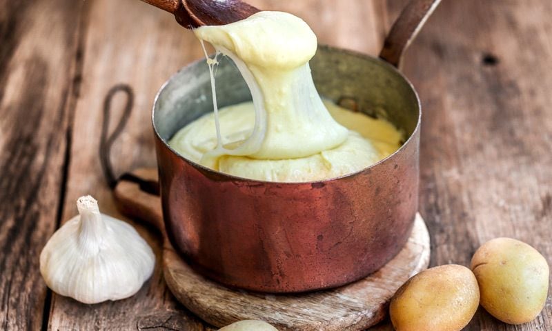 Aligot (puré de patata con queso)