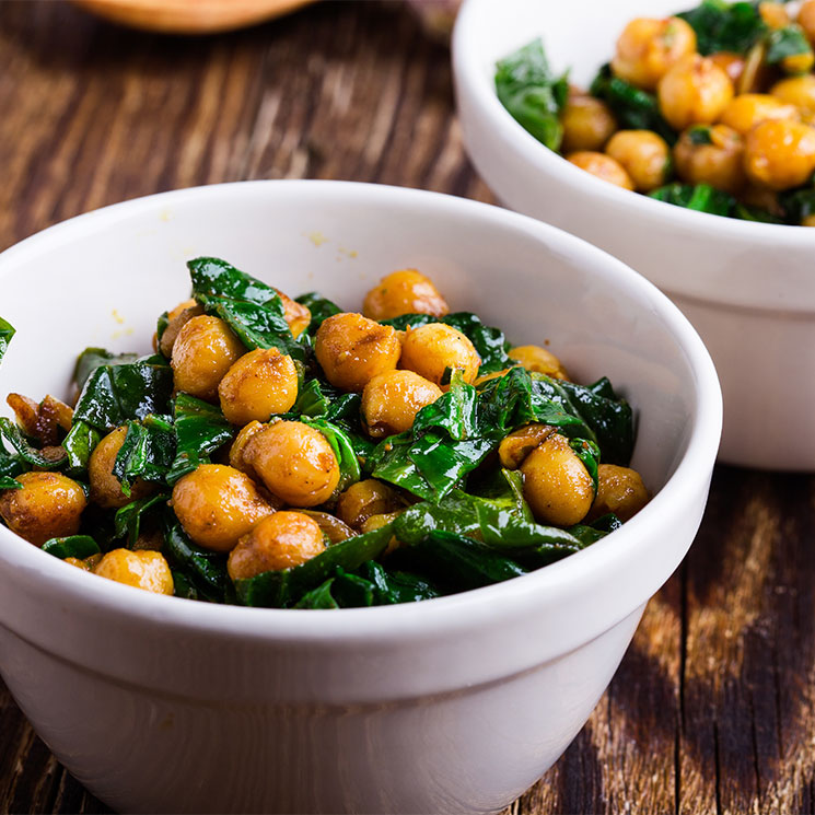 Ensalada de garbanzos con espinacas