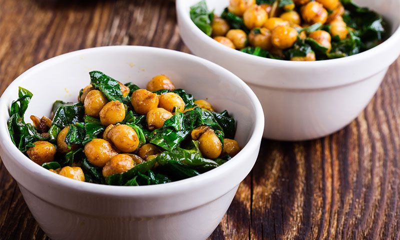 Ensalada de garbanzos con espinacas