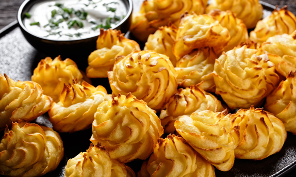 Patatas Duquesa ('Pomme Duchesse') Patatas Duquesa ('Pomme Duchesse')