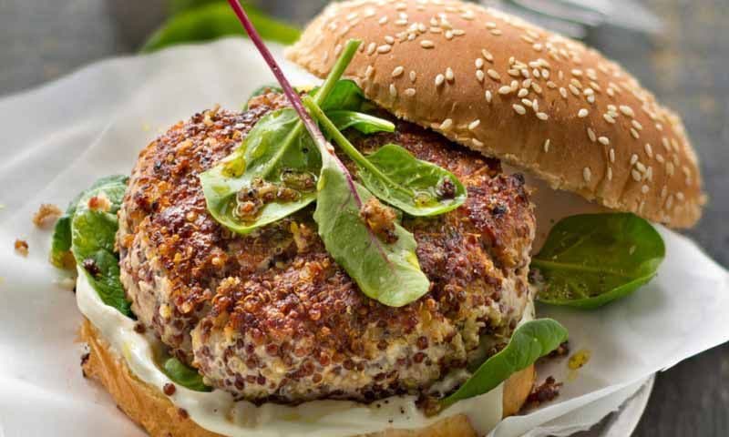 Hamburguesa de ternera con quinoa