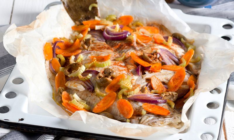 Rodaballo en papillote con verduras