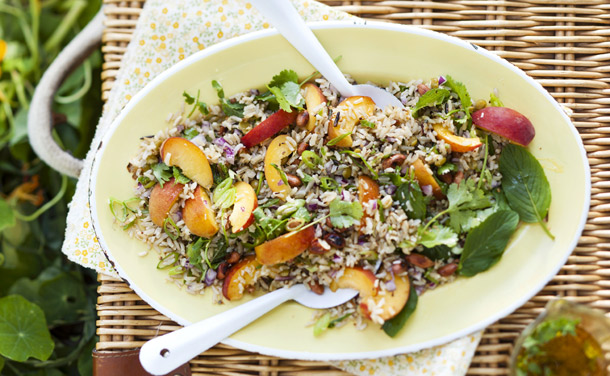Ensalada de arroz y frutos secos Ensalada de arroz y frutos secos
