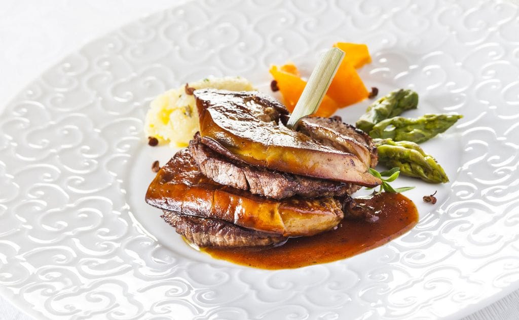 Solomillo de buey al vino de Oporto y 'foie-gras' fresco