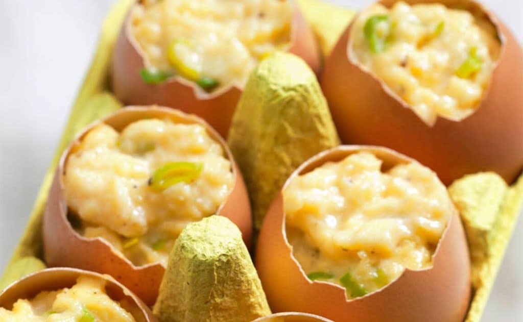 Huevos revueltos con cebollino