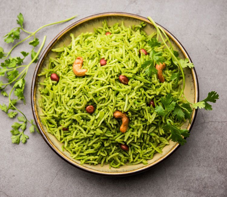 Arroz basmati al cilantro con anacardos y cacahuetes Arroz basmati al cilantro con anacardos y cacahuetes