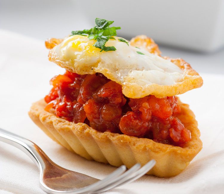Barquita de chorizo con huevo Barquita de chorizo con huevo