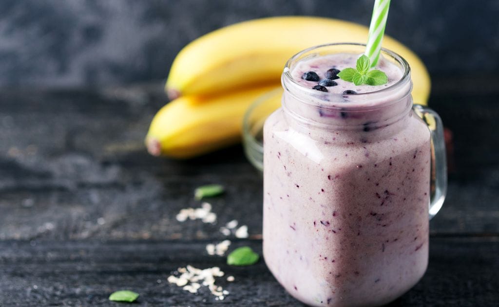 Batido de arándanos y plátano