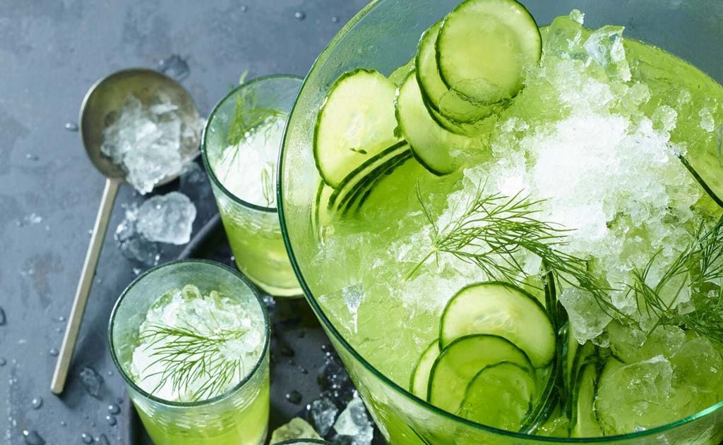 Sangría granizada de pepino y lima