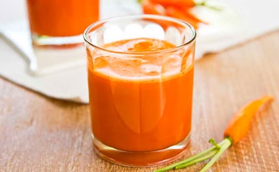 Zumo de zanahoria, calabaza y apio, fuente de vitaminas y nutrientes