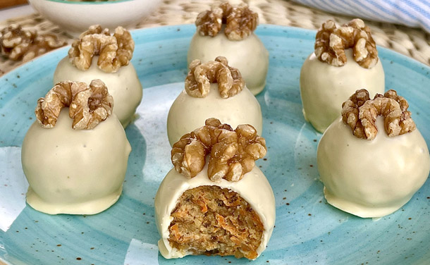Trufas de 'carrot cake' con nueces Trufas de 'carrot cake' con nueces