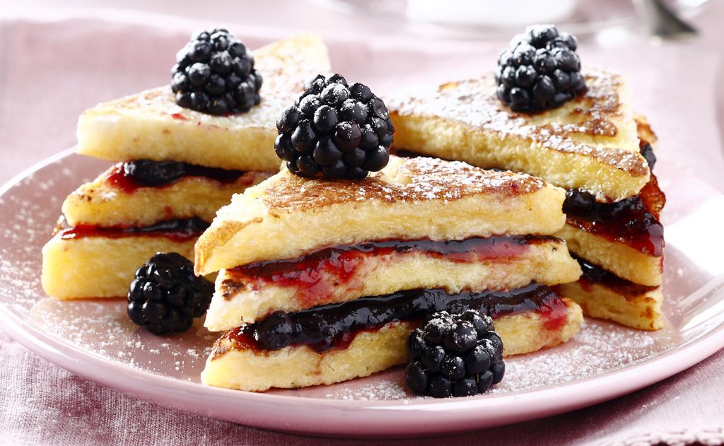 'Sándwich Club' dulce de moras