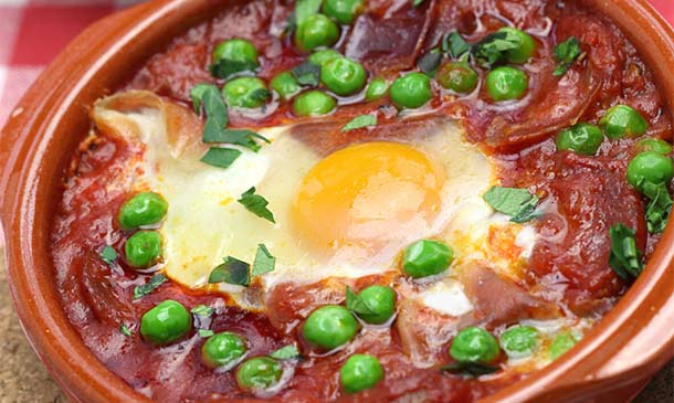 Huevos a la flamenca Huevos a la flamenca