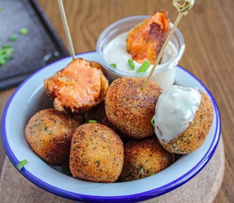 Croquetas de pimientos del piquillo