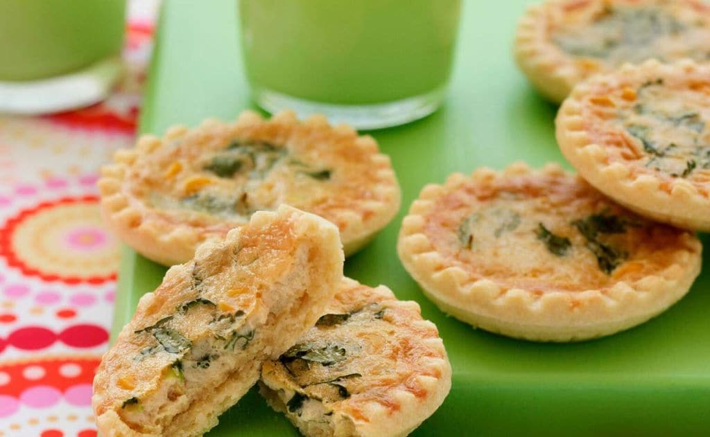 Tartaletas rellenas de atún y espinacas