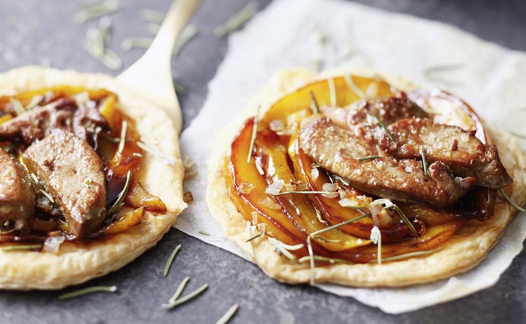 Tartaletas de hojaldre con mango y foie al PX