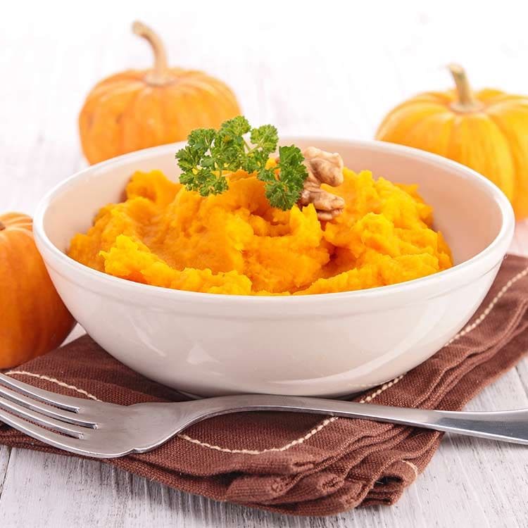 Puré de calabaza especiado con nueces Puré de calabaza especiado con nueces