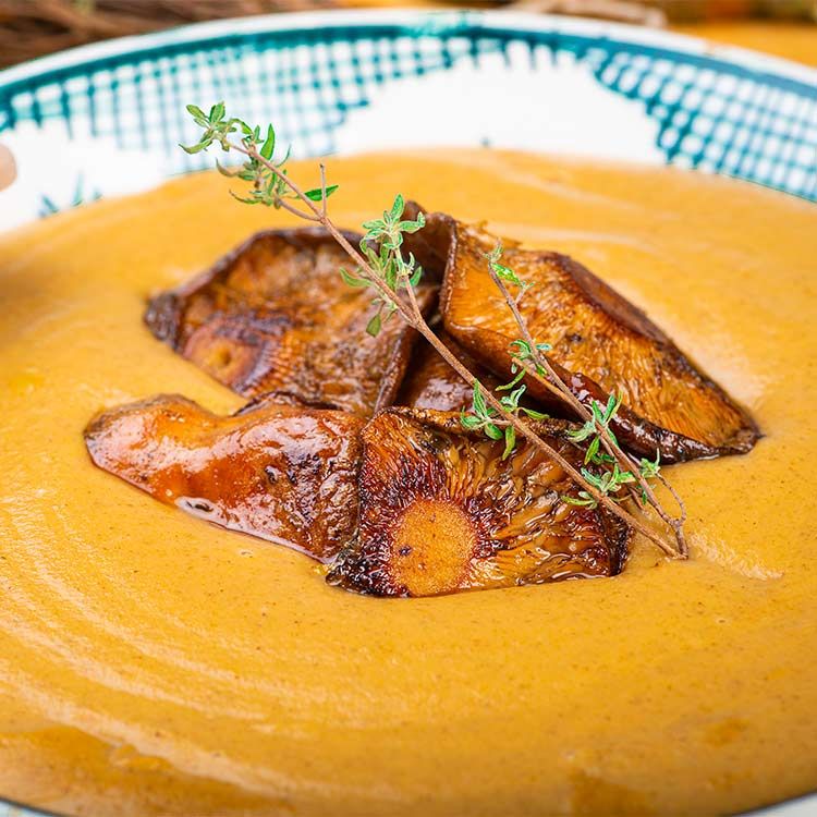 Crema de níscalos al tomillo