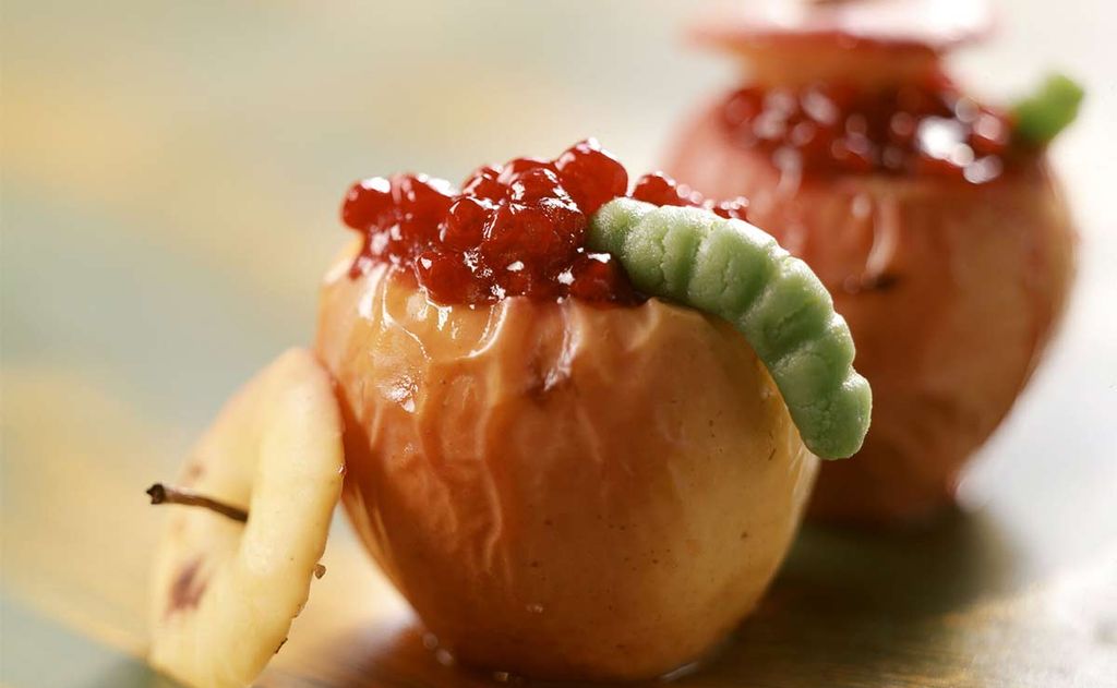 Manzanas asadas de Halloween