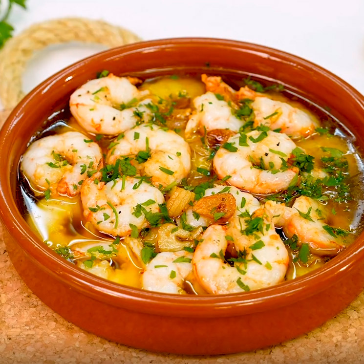 Cómo hacer gambas al ajillo, un aperitivo perfecto para Navidad
