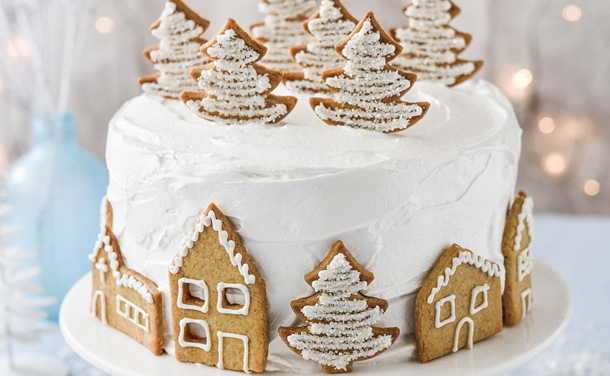 Tarta 'nevada' con galletas navideñas Tarta 'nevada' con galletas navideñas