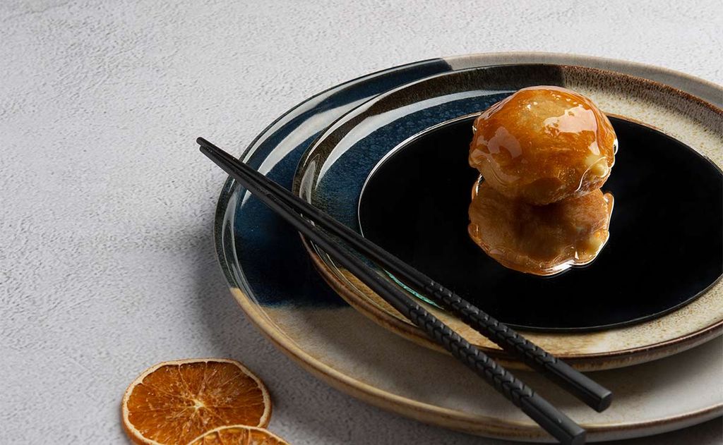 Mordiscos cristal al caramelo con crema de naranja