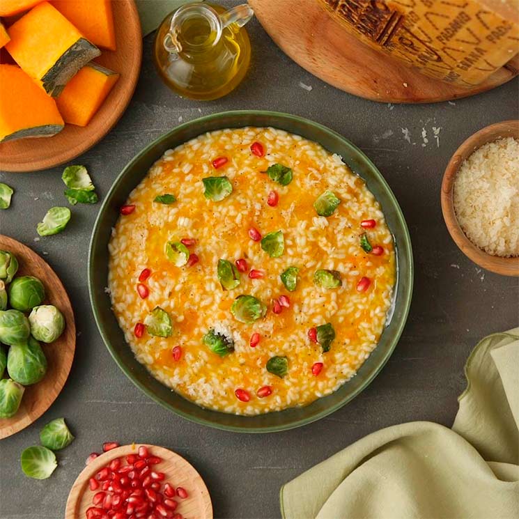 Risotto a la calabaza con chips de coles de Bruselas y Grana Padano