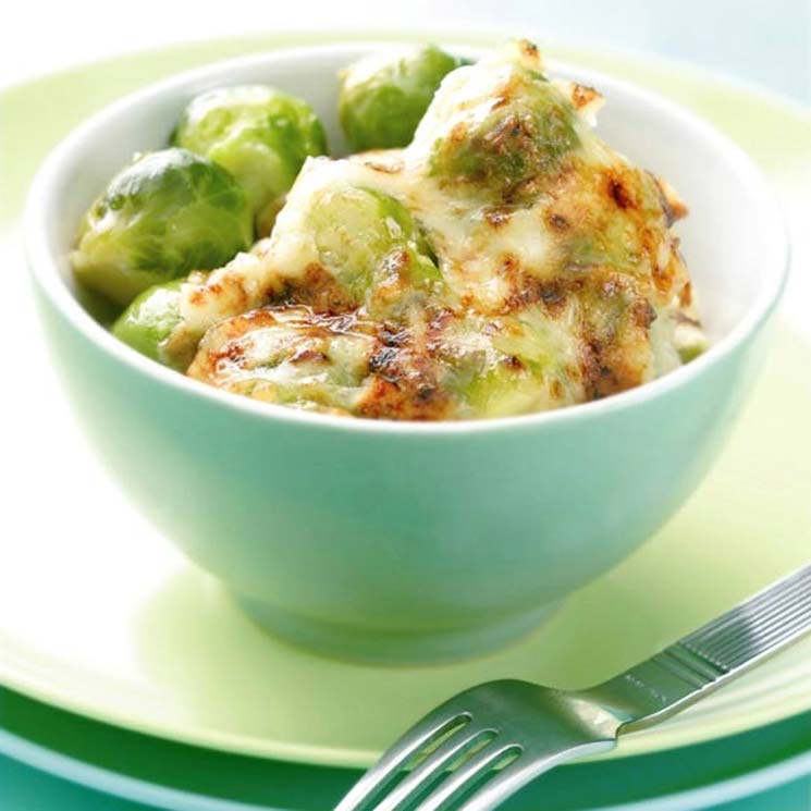 Gratinado de coles de Bruselas con salsa 'mornay'