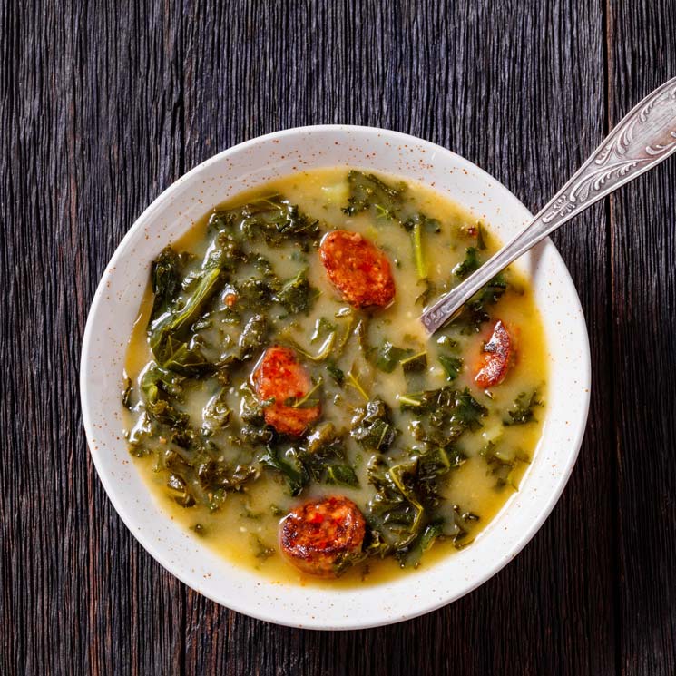 Caldo verde portugués