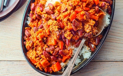 Chili con carne y arroz