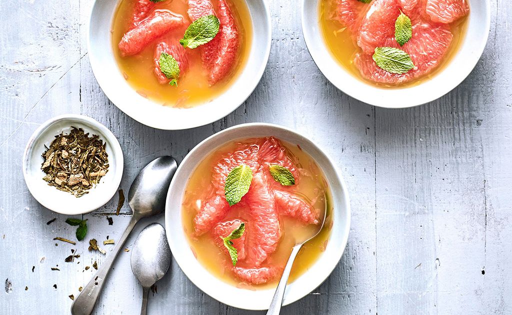 Sopa de cítricos con sirope de té Earl Grey