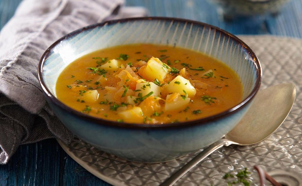 Sopa de col de Saboya con patata